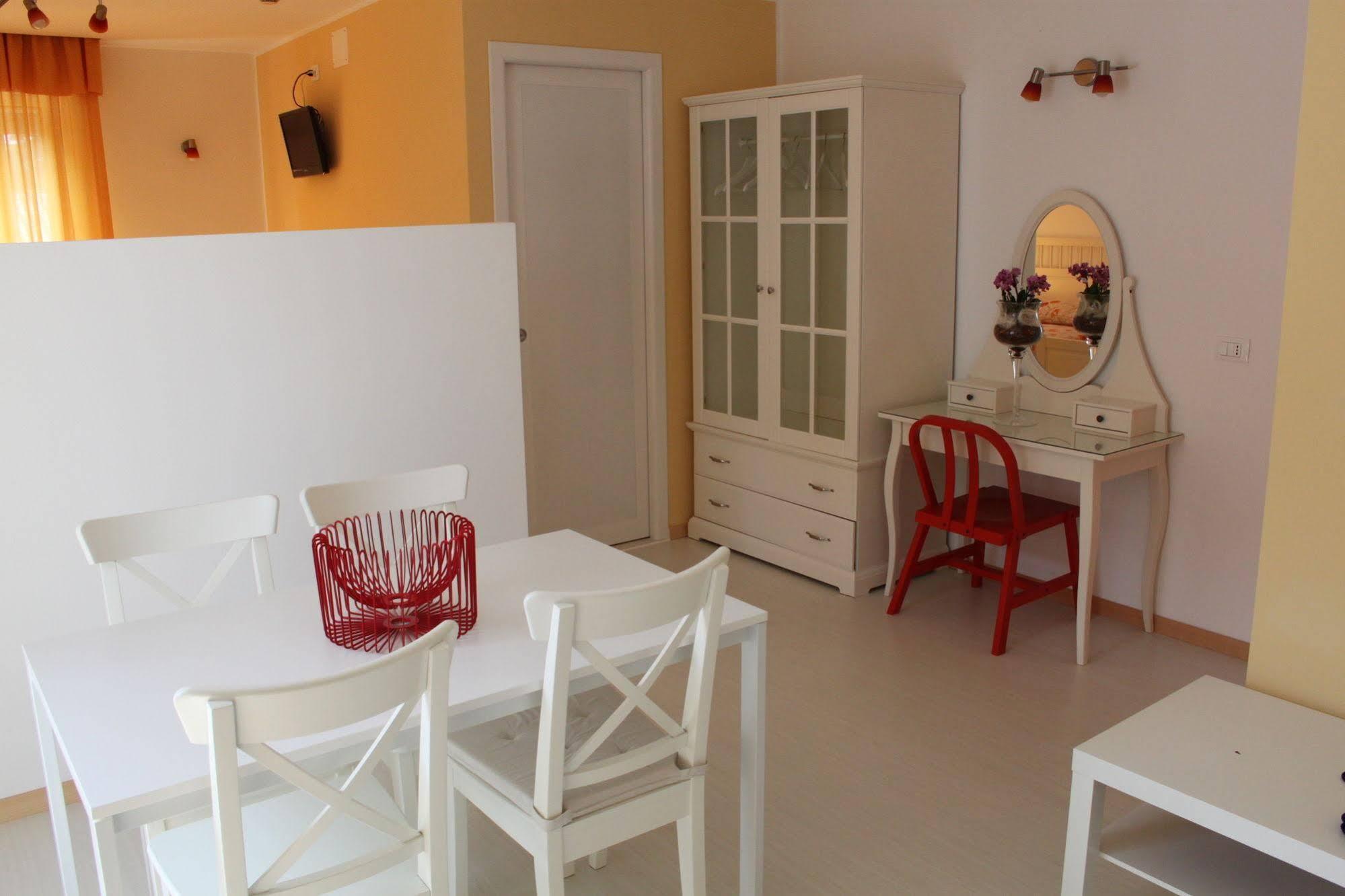 Hotel Capri Grado Zewnętrze zdjęcie