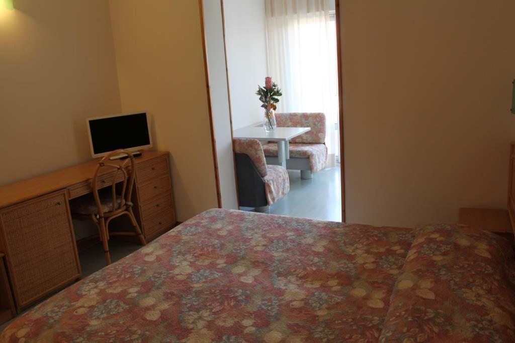 Hotel Capri Grado Zewnętrze zdjęcie