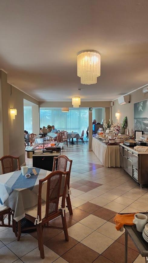 Hotel Capri Grado Zewnętrze zdjęcie