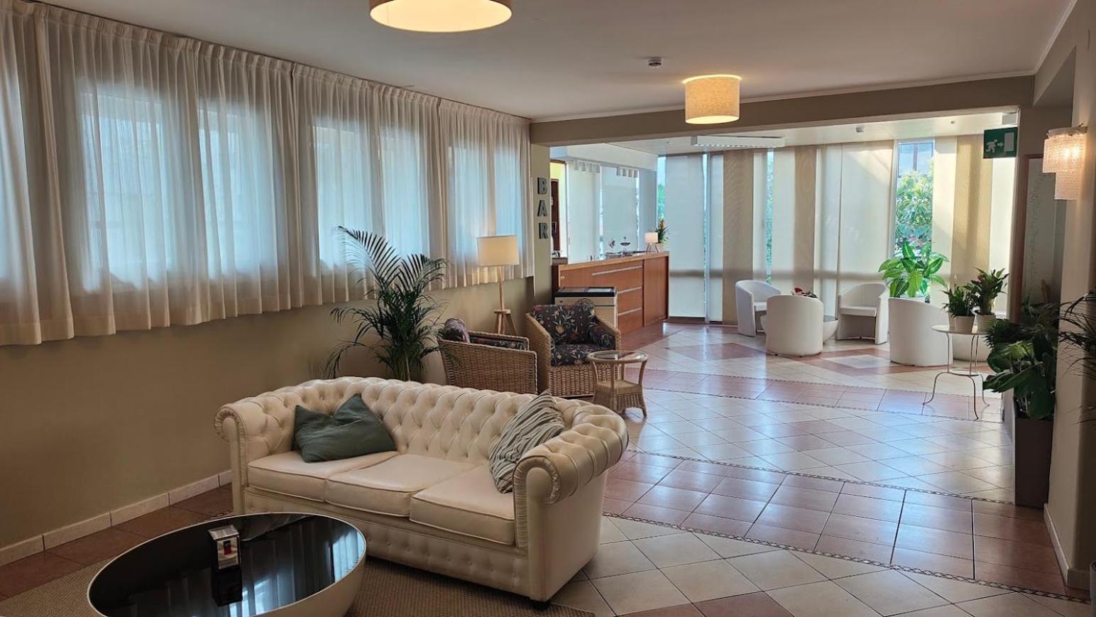 Hotel Capri Grado Zewnętrze zdjęcie